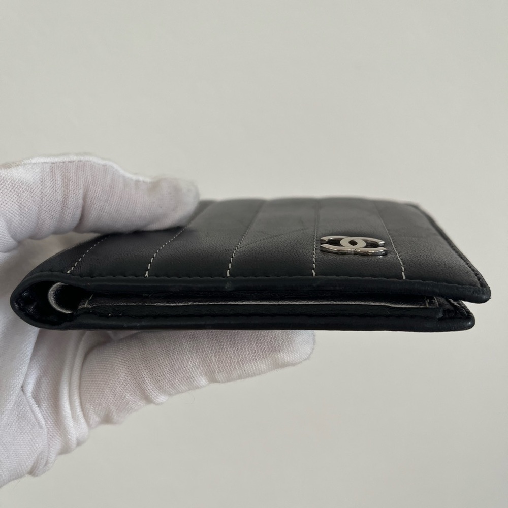 Chanel Mademoiselle black lamb skin quilted wallet - Picture 3 of 15